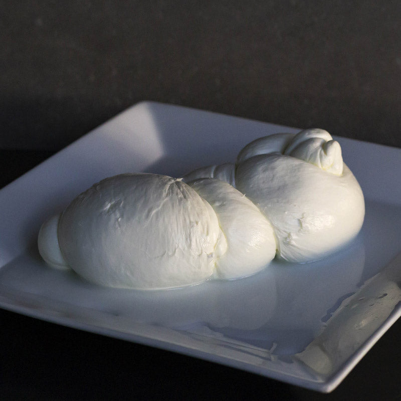 Costanzo trenza de leche de bufala